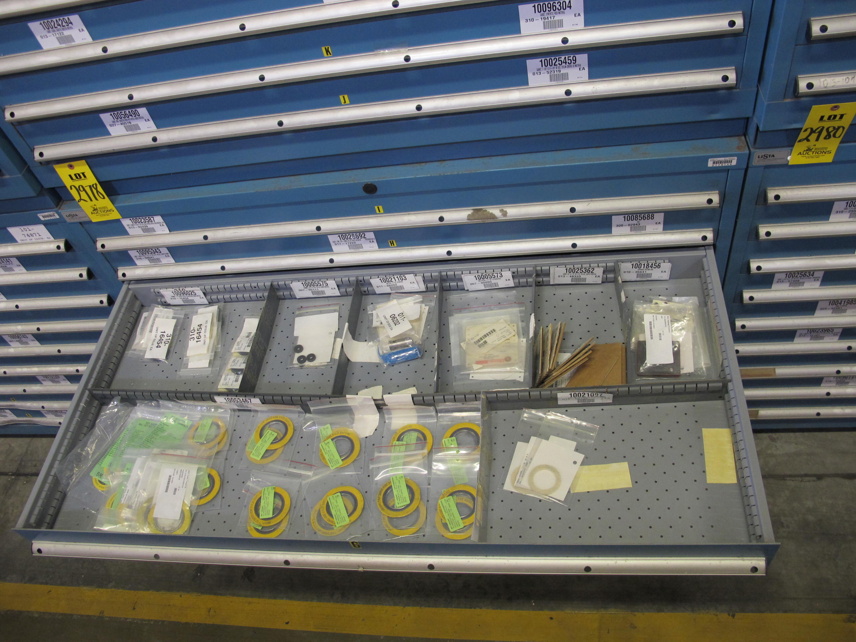 LISTA HEAVY DUTY 9-DRAWER PARTS CABINET W/ CONTENTS (W-50) LOADING & HANDLING FEE $25-